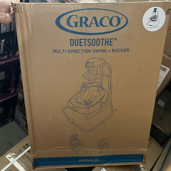 Graco DuetSoothe Swing and Rocker with Removable Swing Seat 6 Speeds for Infant - Picture 7 of 8